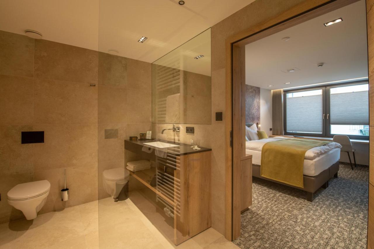 Ohles Lifestyle Guesthouse St. Vith ภายนอก รูปภาพ